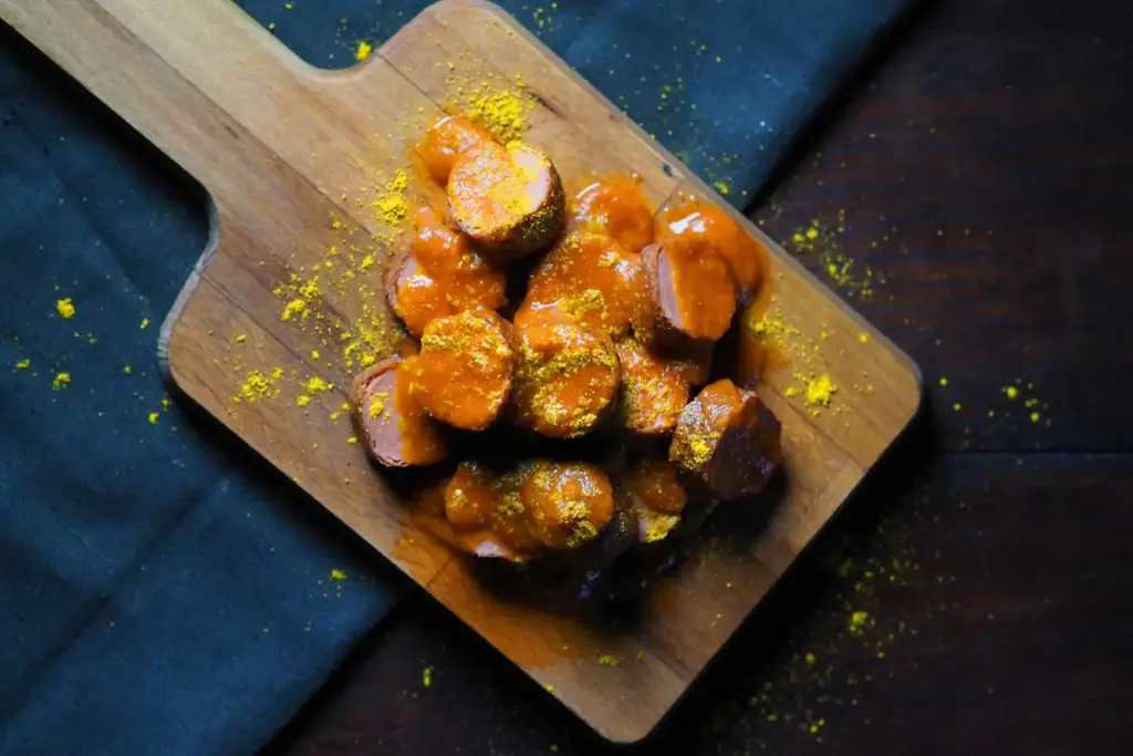 Currywurst aus dem Foodtruck