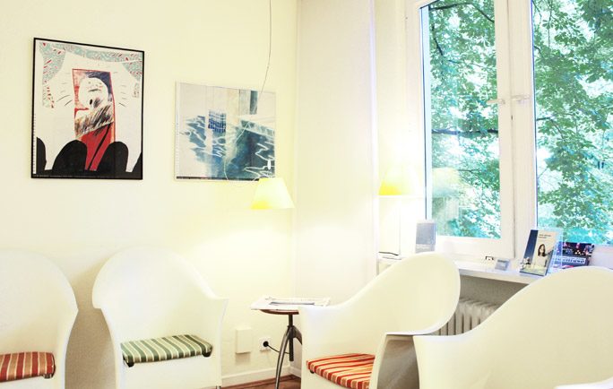 Wartezimmer Zahnarztpraxis Hamburg Blankenese