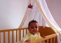 Größe Babybett, Größe Babymatratze und weitere wichtige Eigenschaften, die eine Babymatratze aufweisen sollte, Babymatratzen aus Naturfasern, aus Kaltschaum oder aus ...?