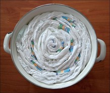 Windelgeschenke selber basteln mit Bastelanleitung für viele verschiedene Windelgeschenke und individuelle Windelfiguren. Windeltrommel, Windelgitarre und Windelschlagzeug, Windelauto, Windeltorte und vieles mehr
