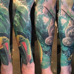 Selfmade Tattoo Berlin Zsofia Belteczky papagei parrot faultier nature