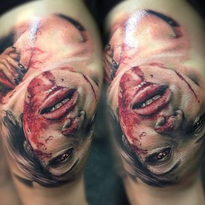 Selfmade Tattoo Berlin Zsofia Belteczky blut blood horror