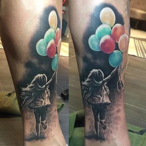 Selfmade Tattoo Berlin Zsofia Belteczky banksy ballon girl