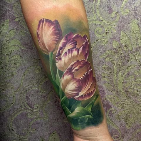 Selfmade Tattoo Berlin-Zsofia Belteczky flower nature