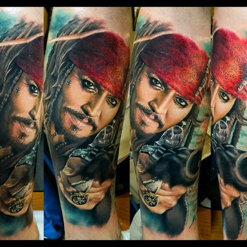 Selfmade Tattoo Berlin Zsofia Belteczky johnny depp pirate