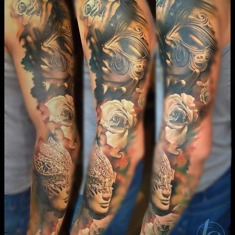 Selfmade Tattoo Berlin Zsofia Belteczky mask rose