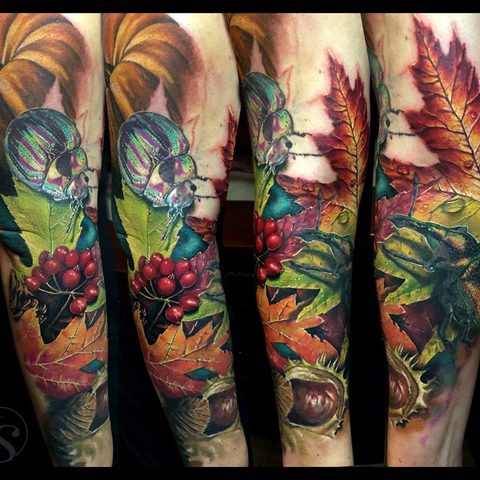 Selfmade Tattoo Berlin Zsofia Belteczky nature tier color.