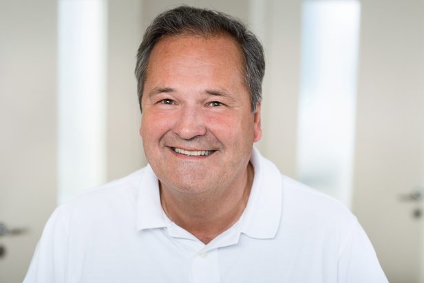 Dr. Wegdell Hamburg Zahnarzt