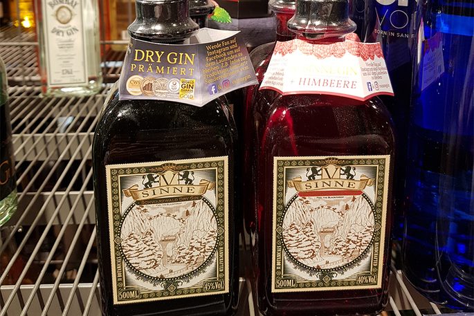 Edeka Stegmann Kissing Dry Gin aus dem Schwarzwald