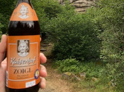 Epprechtstein | Gipfel 2 - auf dem Epprechtstein nun schon hell, ist aber auch rund sieben km weiter.