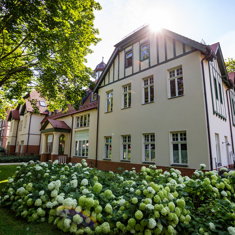 Fassadenarbeiten an Historischen Gebäuden der Beelitz -Heilstätten