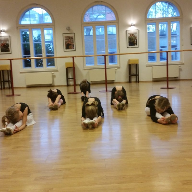 Unterricht Kinderballett
