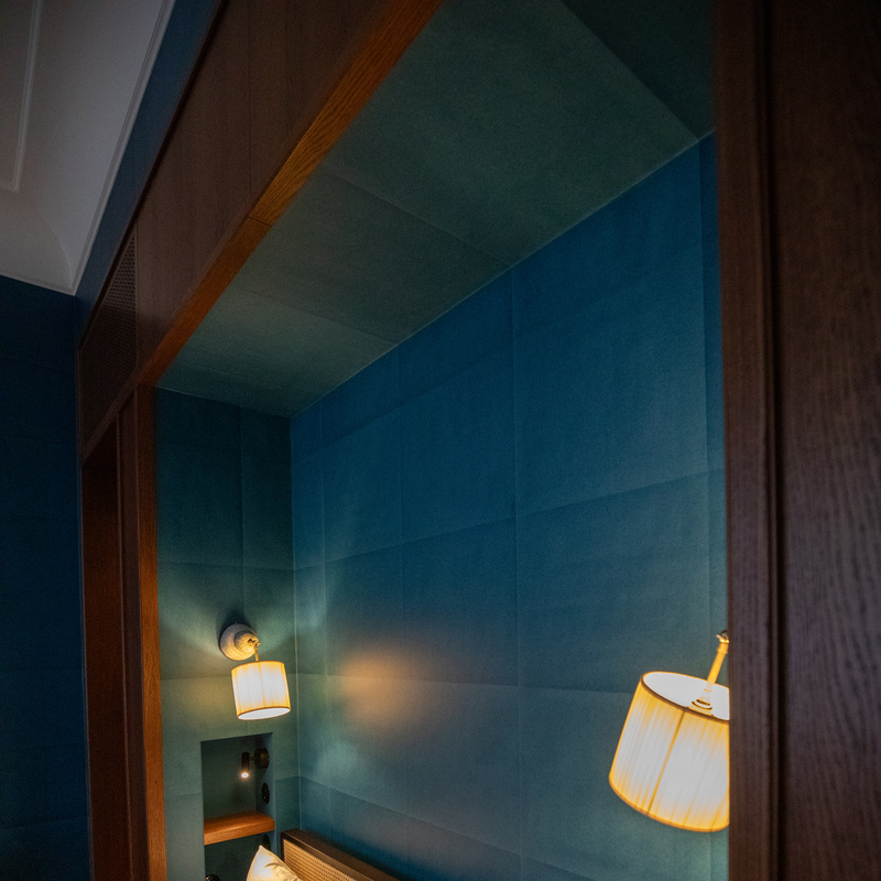 Tapezierarbeiten in einem edlen Hotel in Berlin Mitte