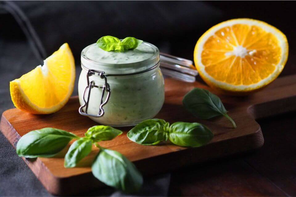 Basilikum-Orange-Sauce für Deine Pommes